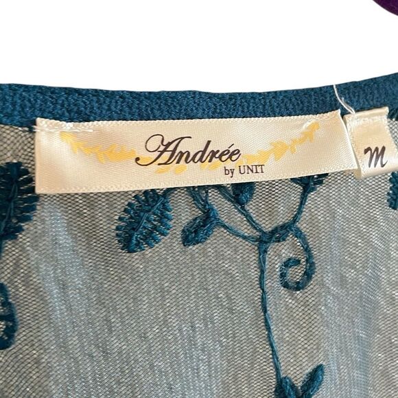ANDREE BY UNIT Blue Lace Cardigan Size Medium - Picture 6 of 6